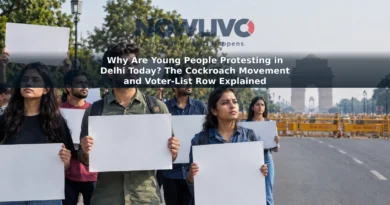 Illustration of young adult demonstrators holding blank placards on a street in New Delhi.